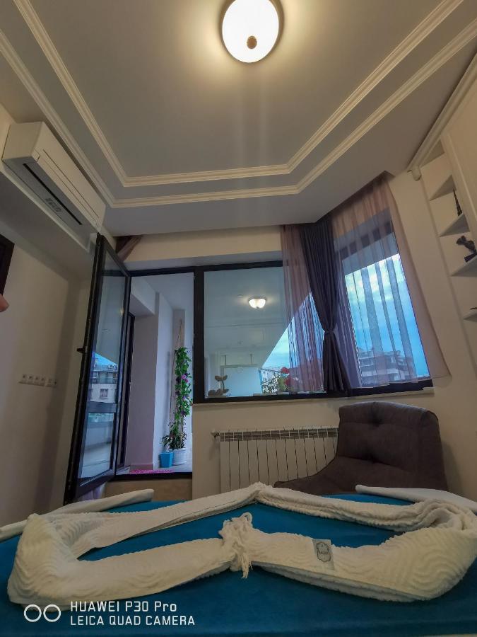 Luxury Apartments Alix Burgas City Exterior foto
