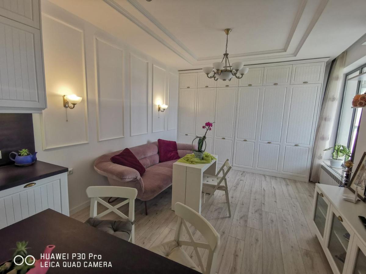 Luxury Apartments Alix Burgas City Exterior foto